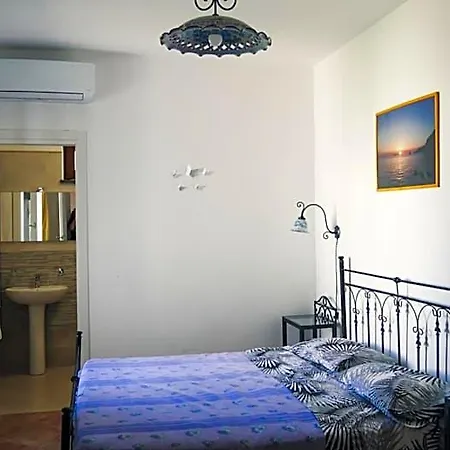 Le 7 Sorelle Lägenhetshotell Lipari (Isola Lipari)