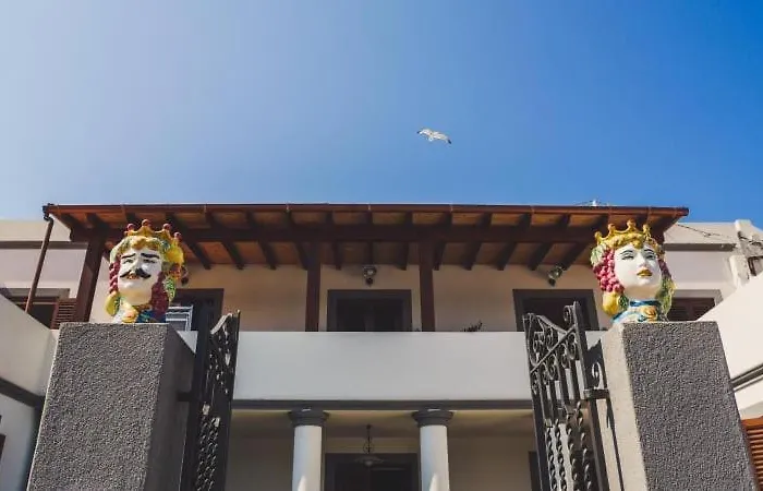 Lägenhetshotell Le 7 Sorelle 3*